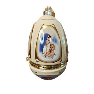 Mr. Christmas Musical Egg Ornament‎ Hinged Trinket Box Madonna Nativity w/Box
